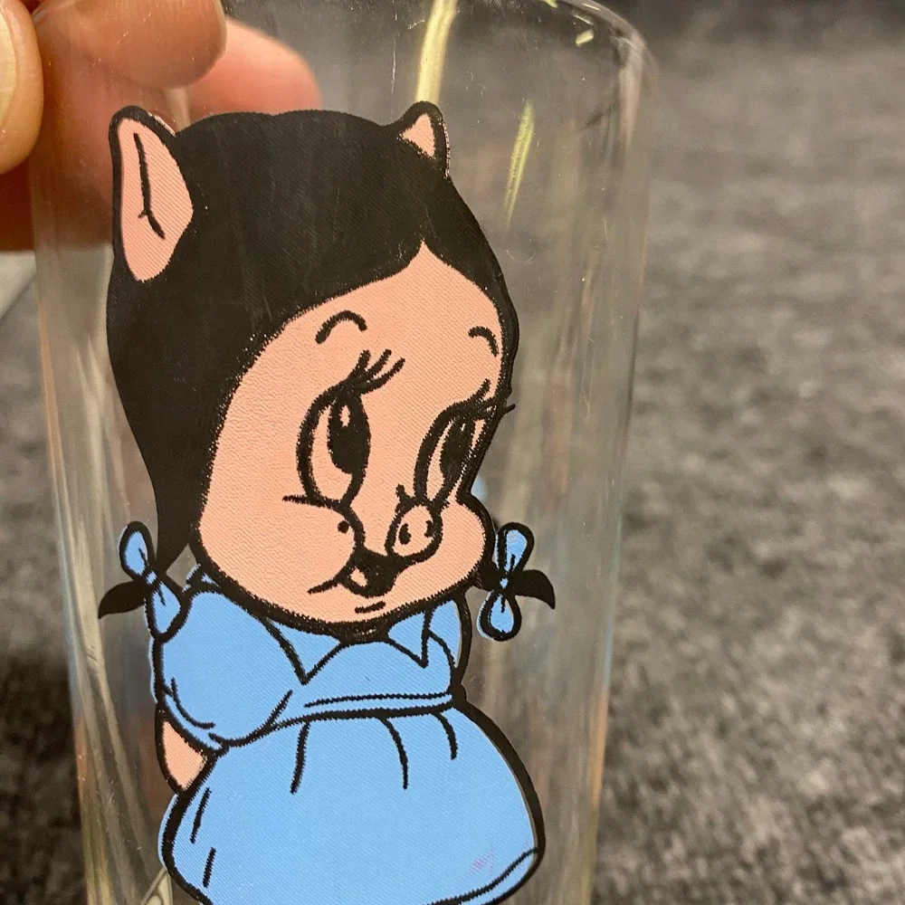 Vintage 1973 Pepsi Collector Series Petunia Pig Looney Tunes Glass Tumbler 16oz
